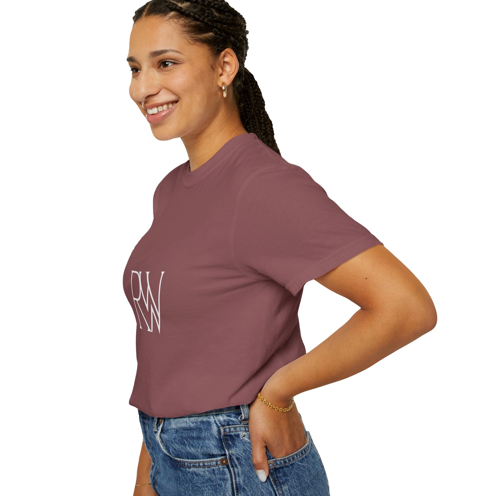 Unisex Garment-Dyed T-shirt with Elegant