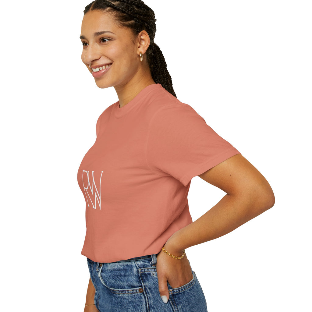 Unisex Garment-Dyed T-shirt with Elegant